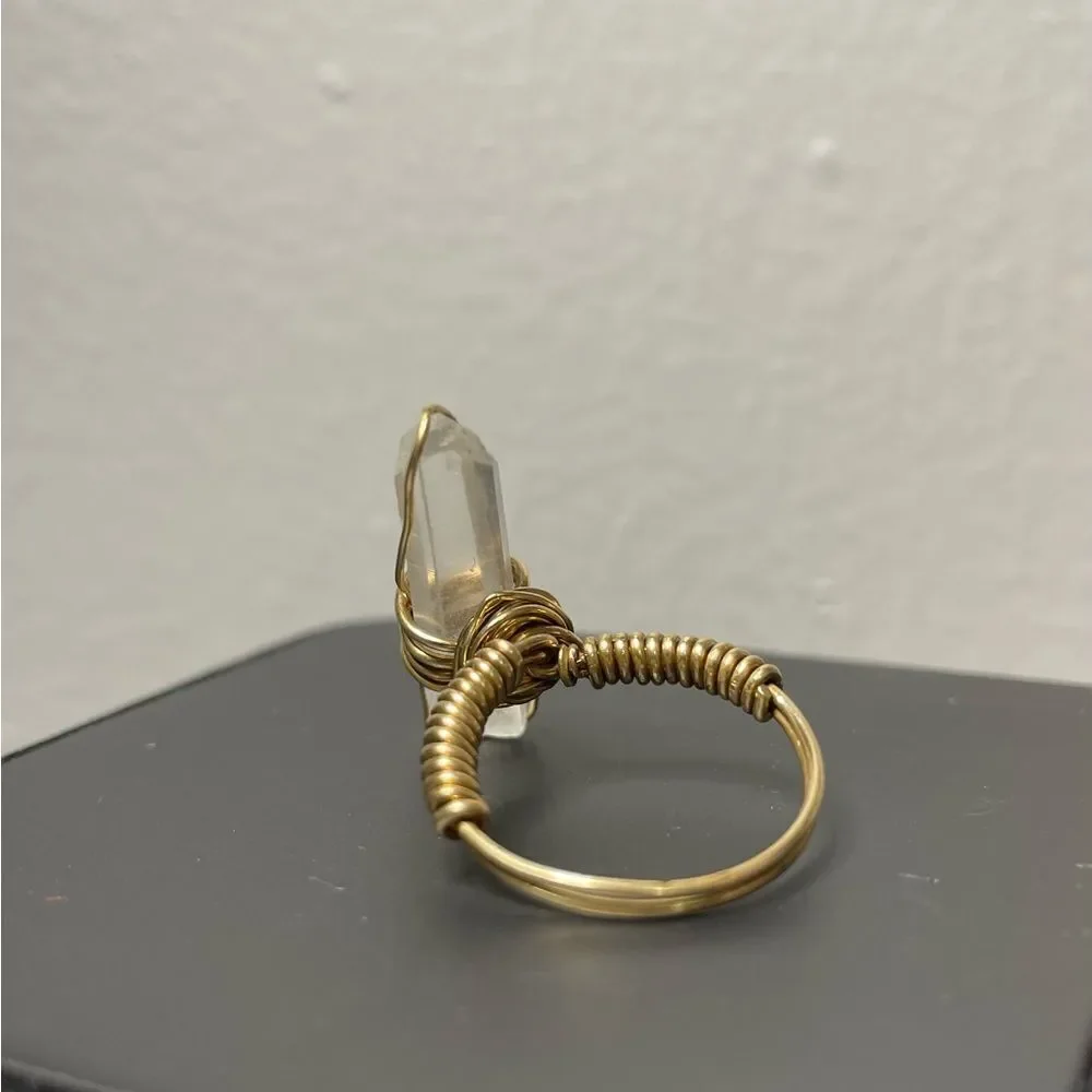Crystal Quartz Point Gold Tone‎ Brass Ring 6.5